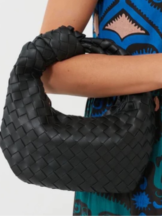 Urban Expressions Handbags - Urban Expressions Black Woven Knotted Tracy Handle Shoulder Bag NWT